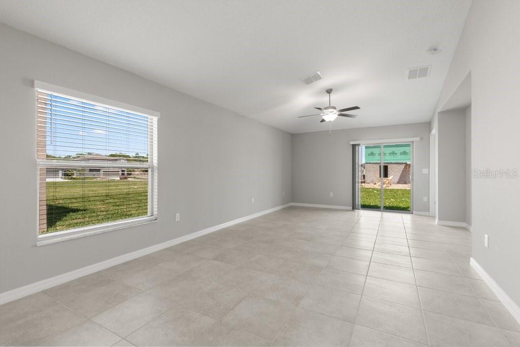 7110 AMELIA COVE CT