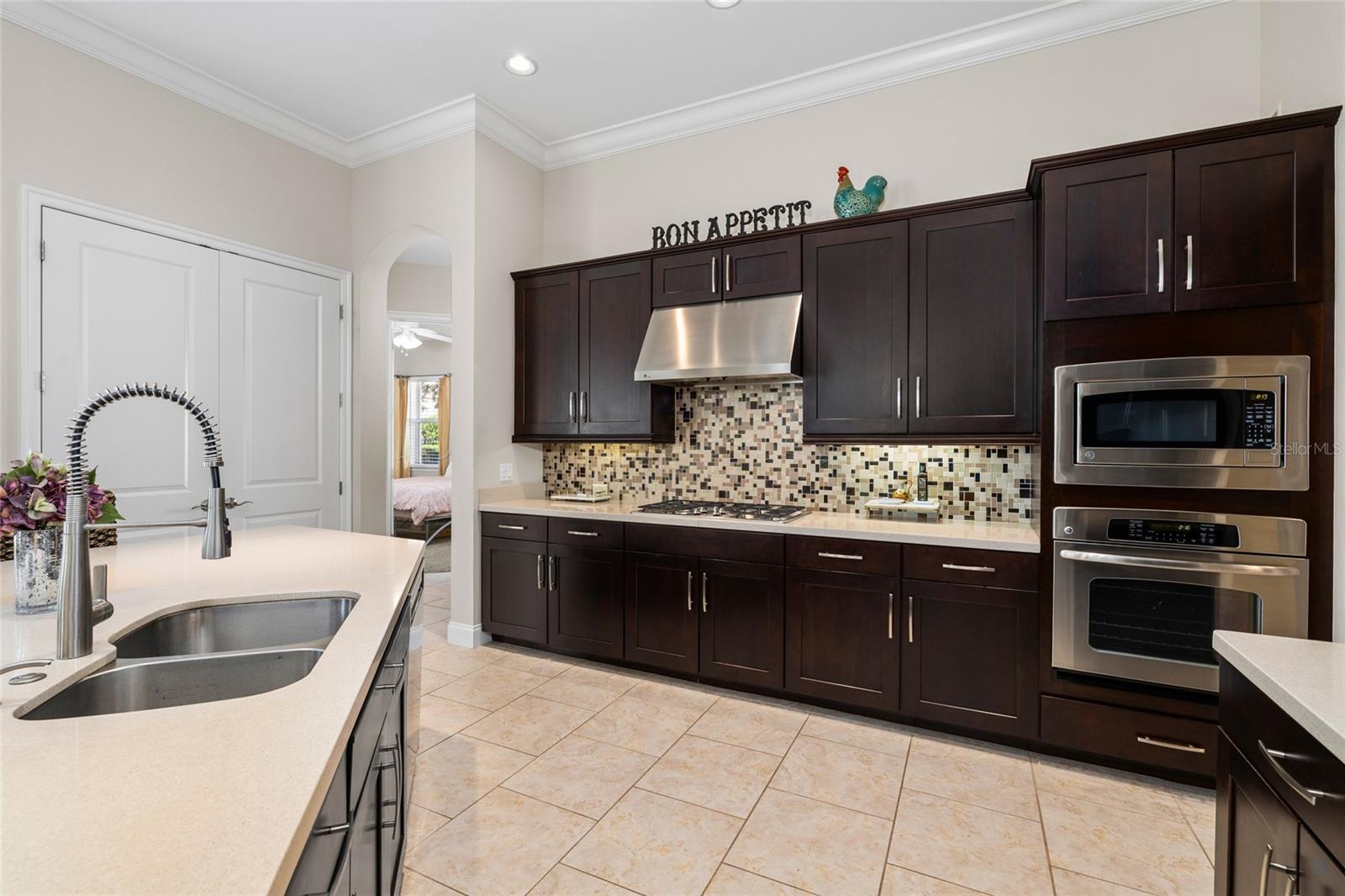 5915 ALANA LEIGH PL