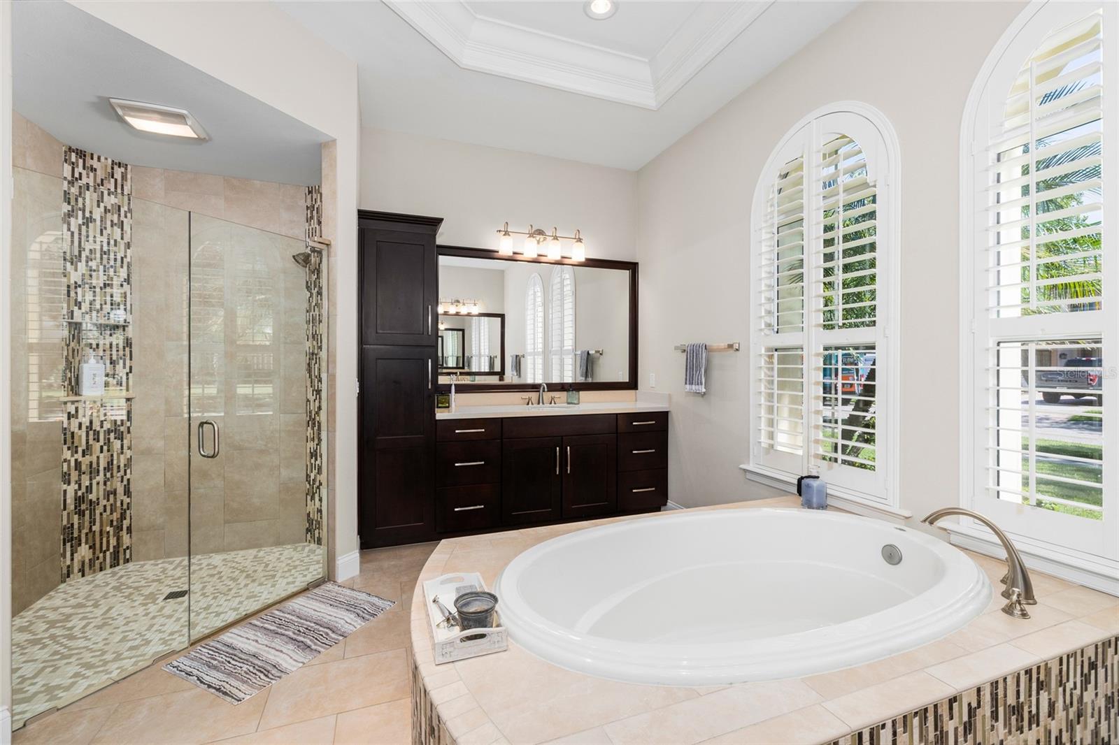 5915 ALANA LEIGH PL