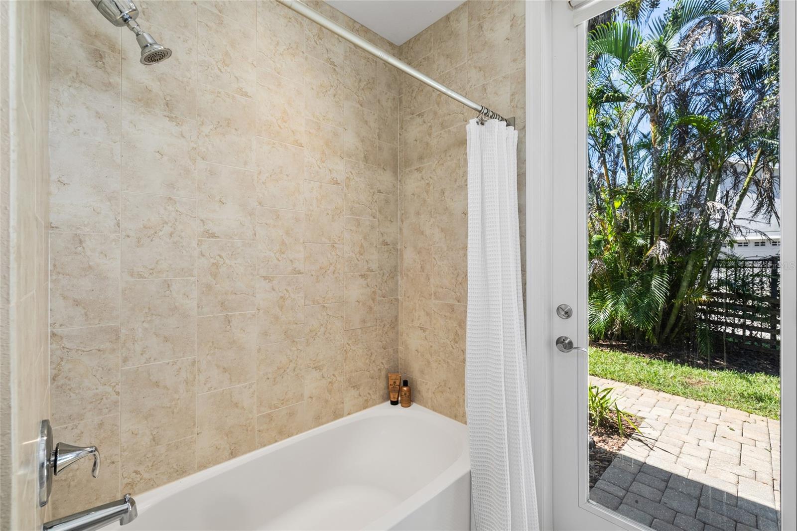 5915 ALANA LEIGH PL