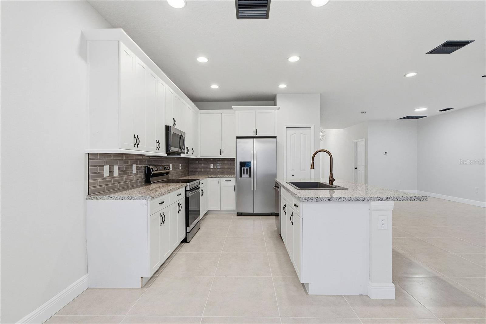 8201 CYPRESS BREEZE WAY