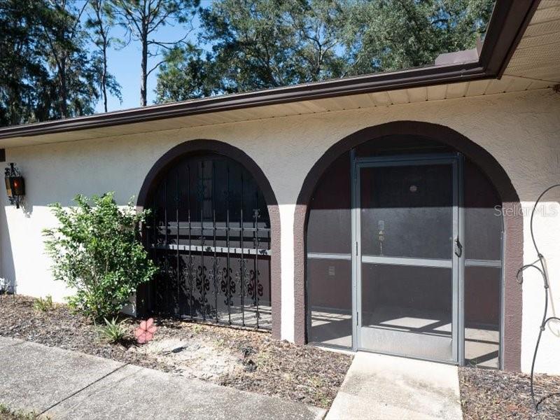 12805 PECAN TREE DR