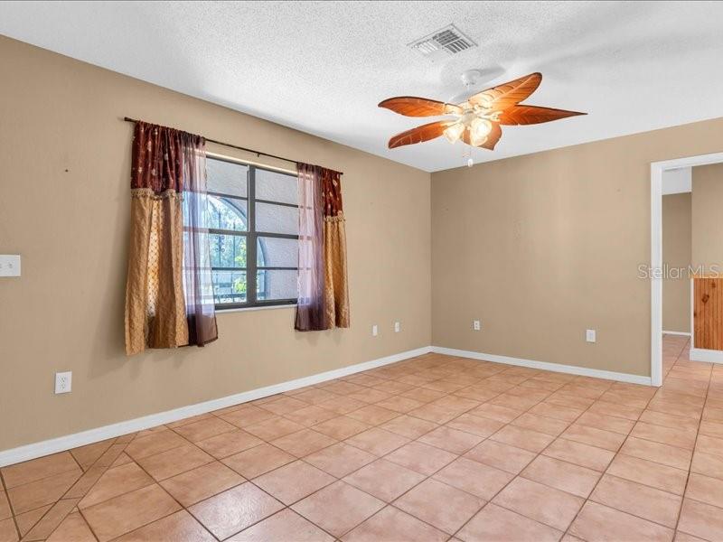 12805 PECAN TREE DR