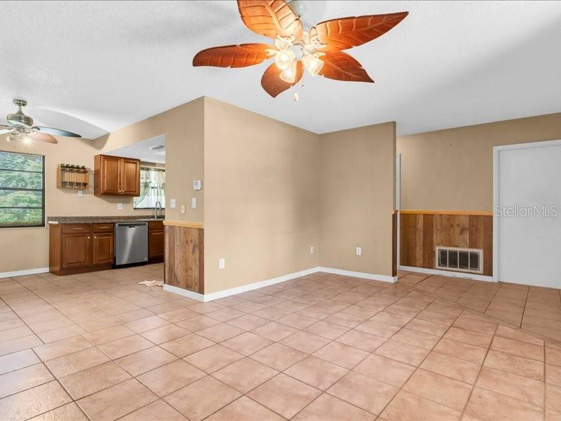 12805 PECAN TREE DR