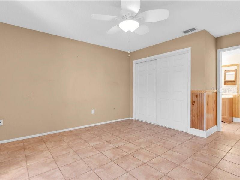 12805 PECAN TREE DR