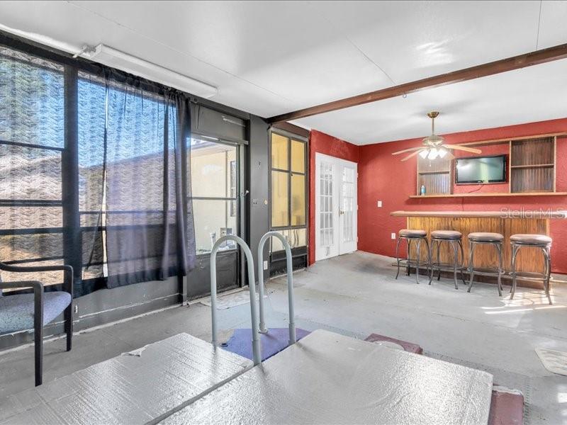 12805 PECAN TREE DR