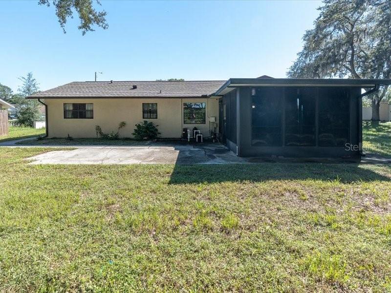 12805 PECAN TREE DR