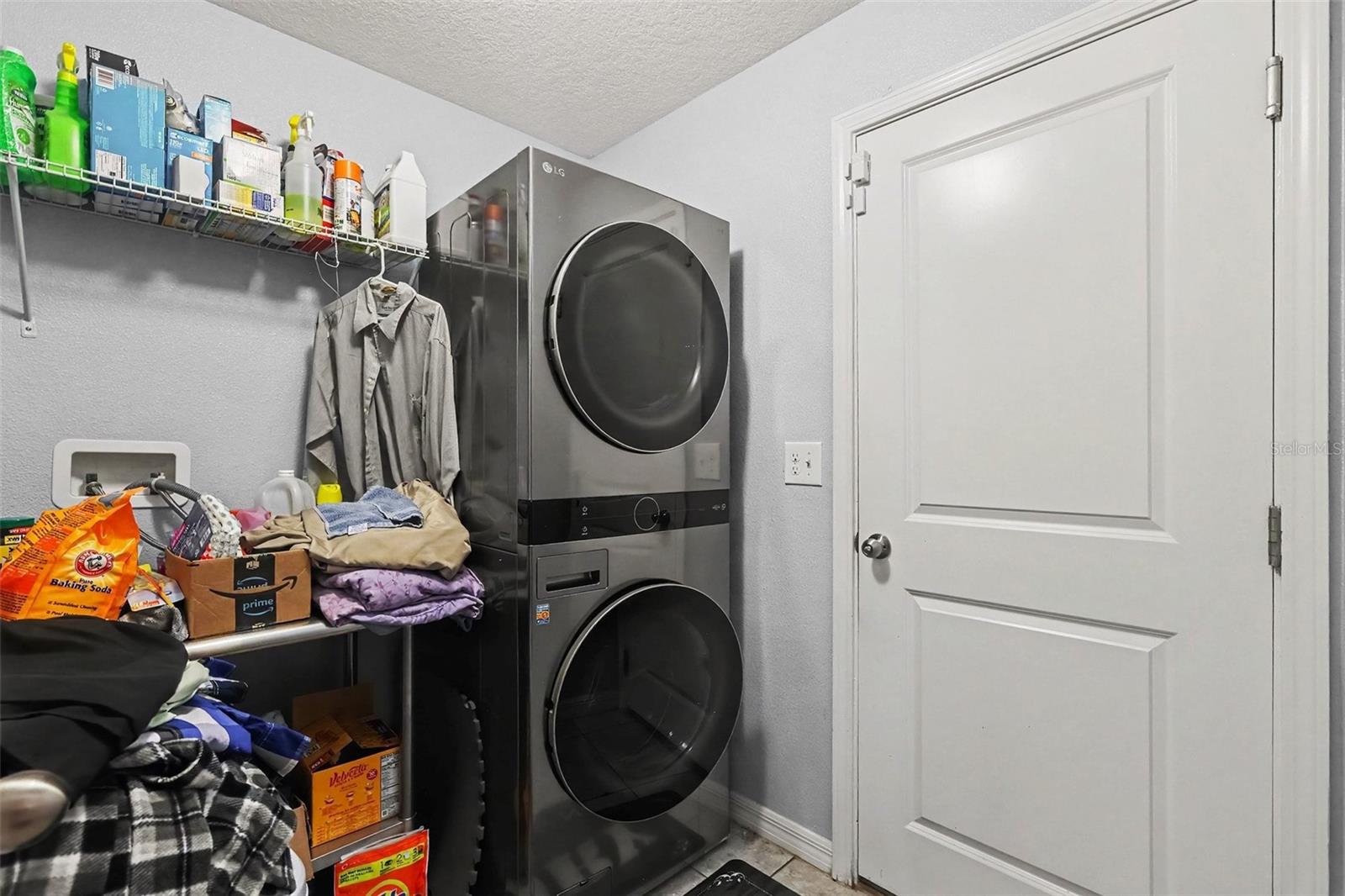 223 CASCADE BEND DR