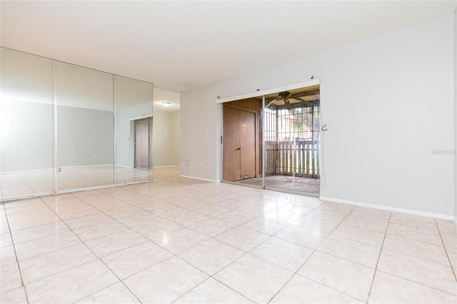 9035 WESTCHESTER CIR #133