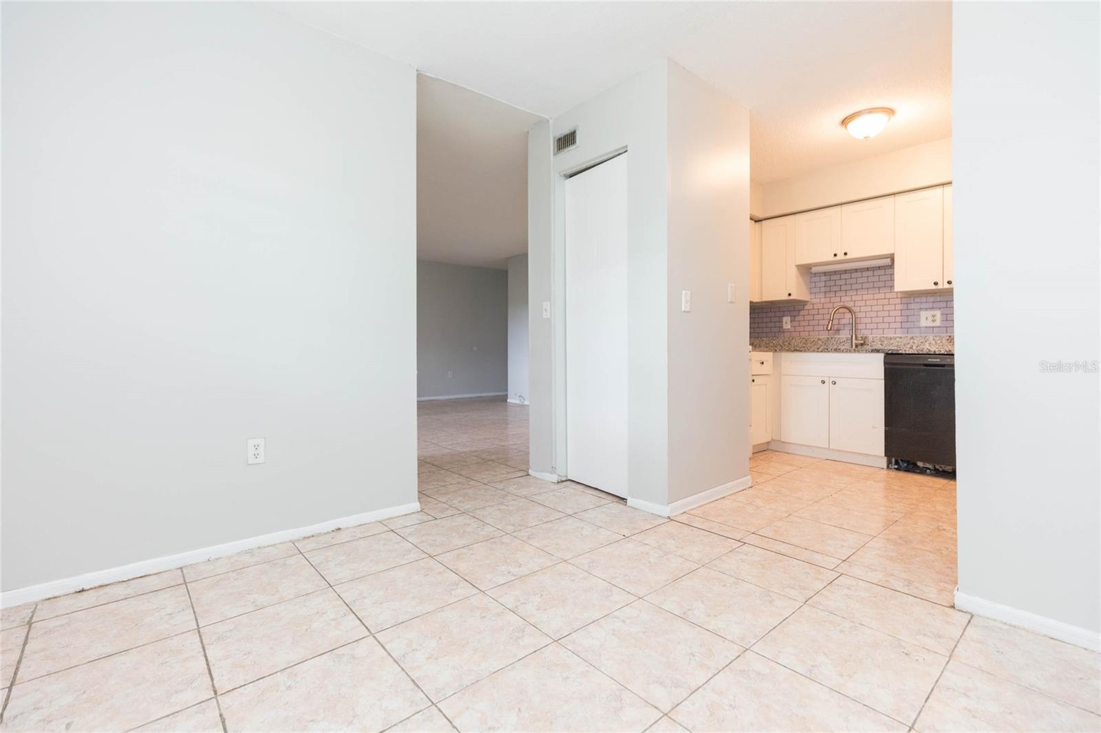 9035 WESTCHESTER CIR #133
