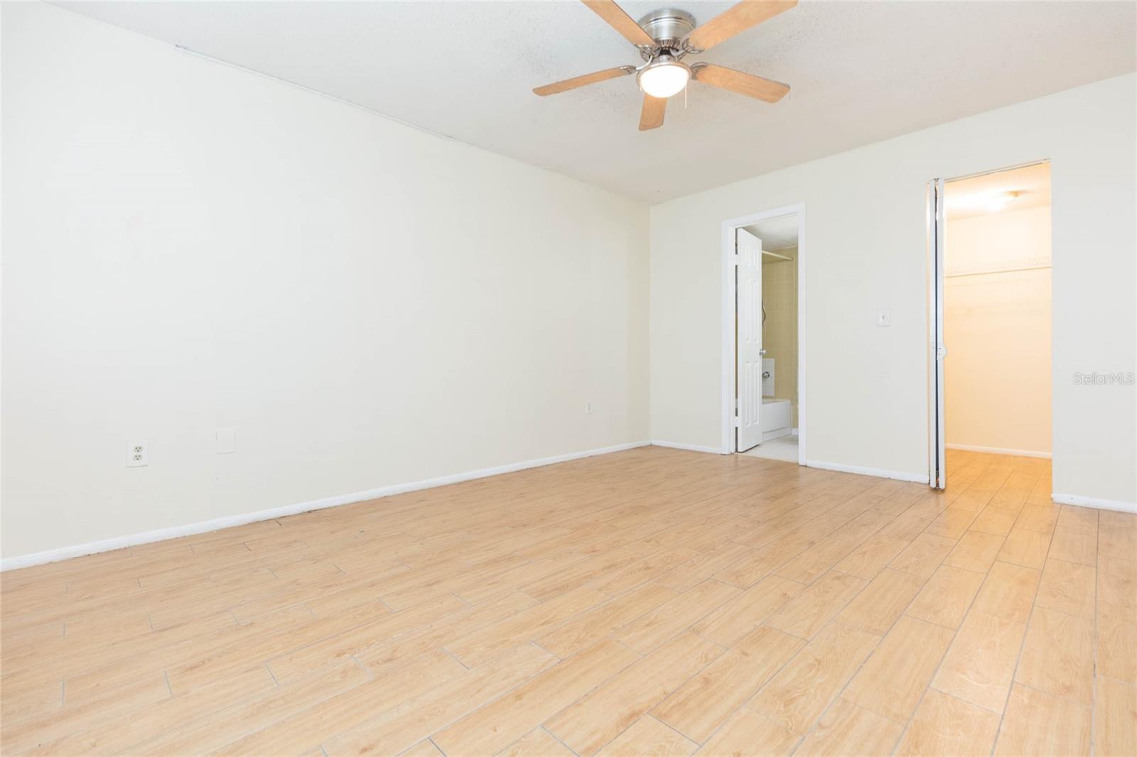 9035 WESTCHESTER CIR #133