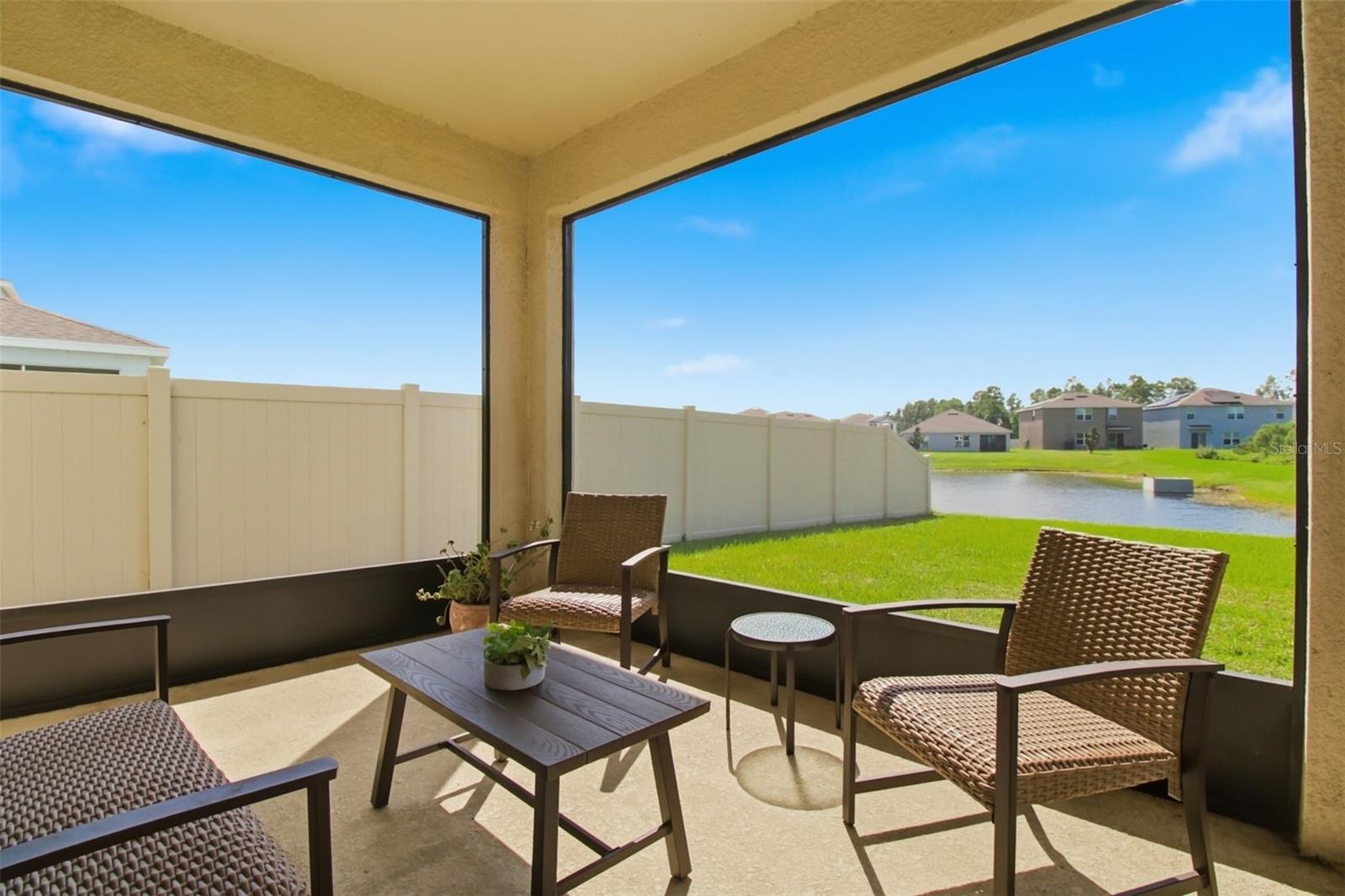 1510 TROPICAL OASIS AVE