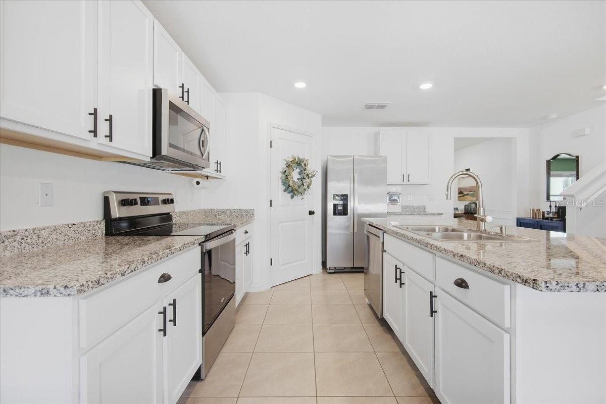 13543 MYLION WAY