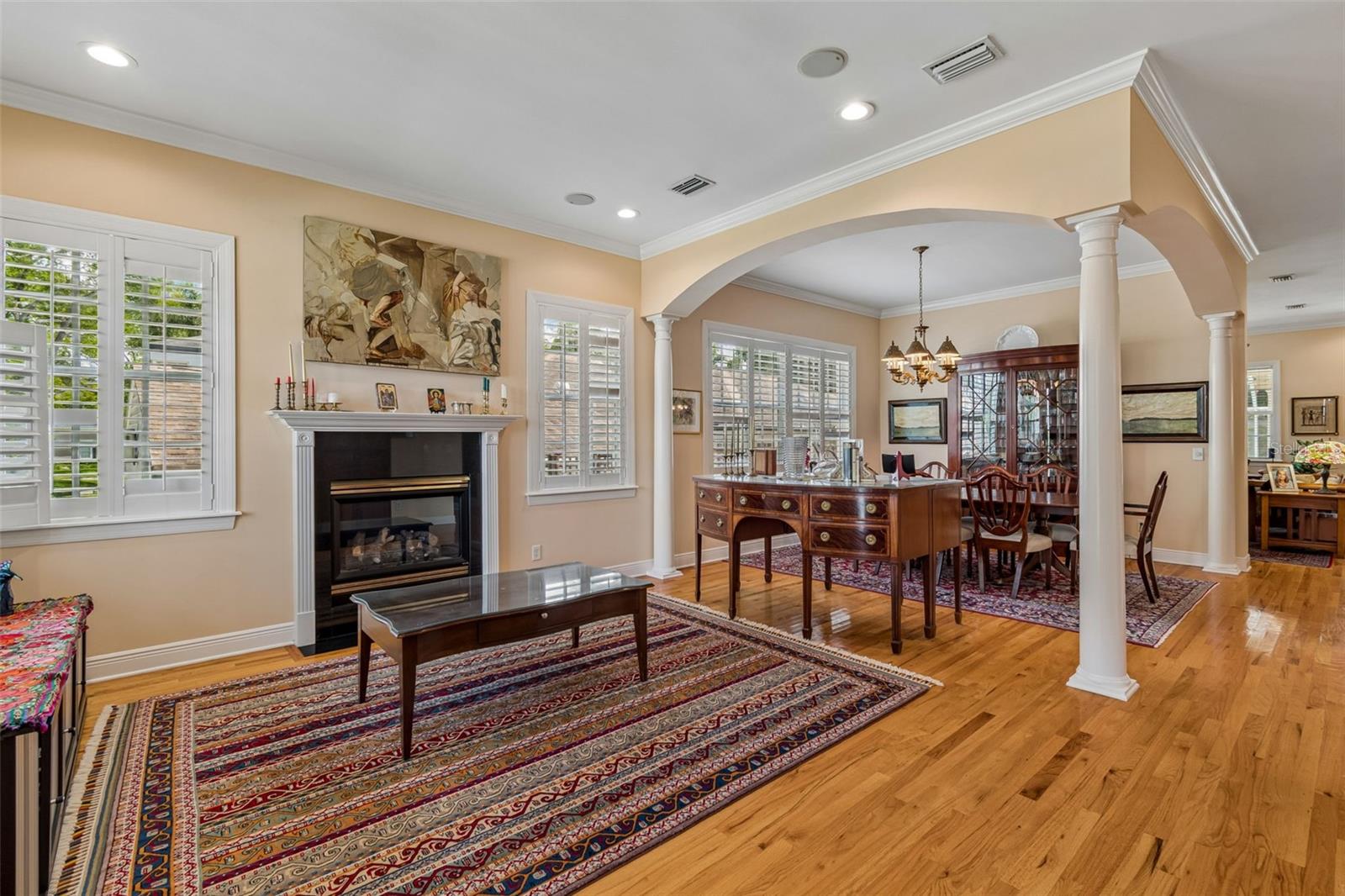 107 BERMUDA AVE