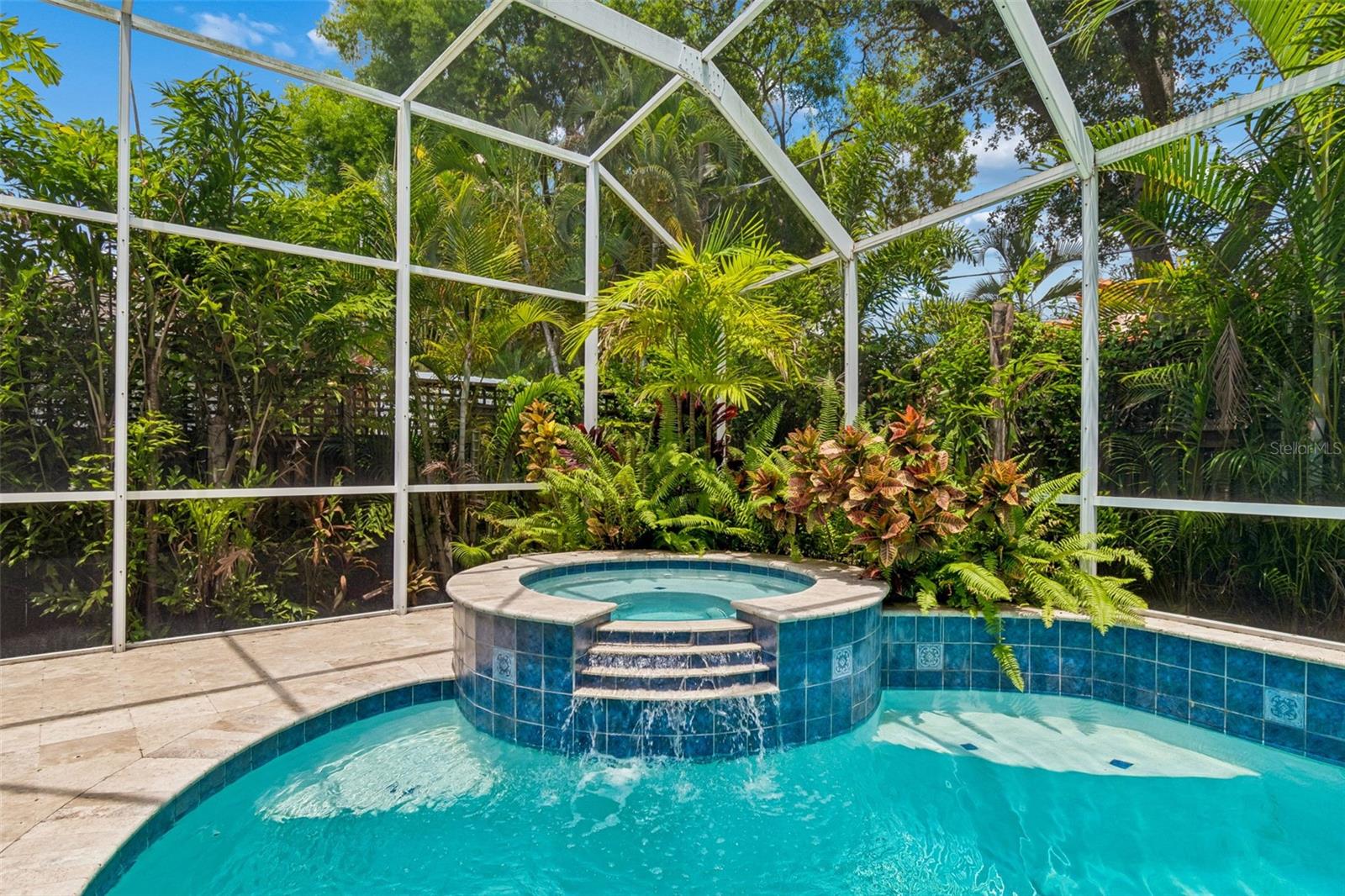 107 BERMUDA AVE