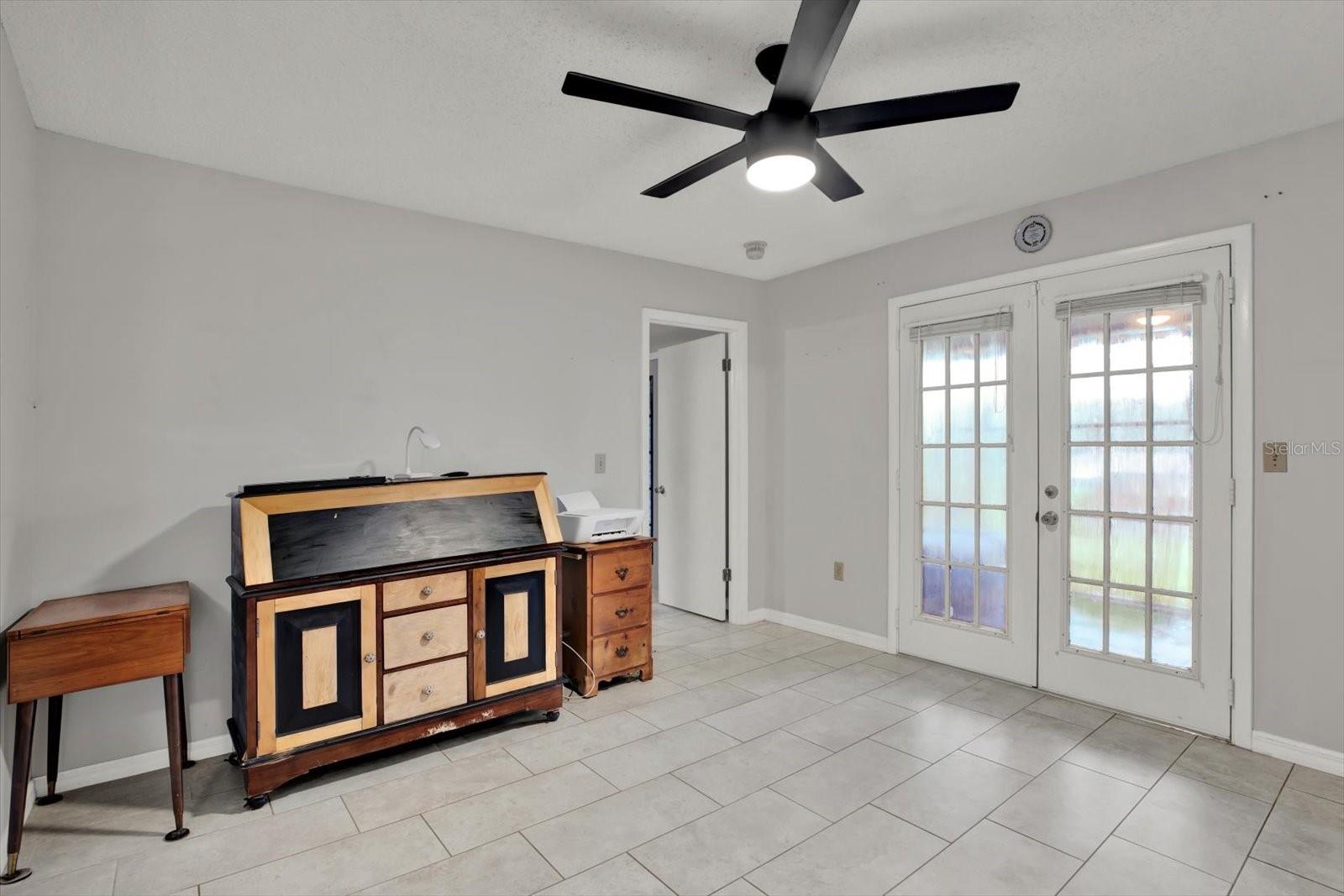 13100 WESTERN CIR