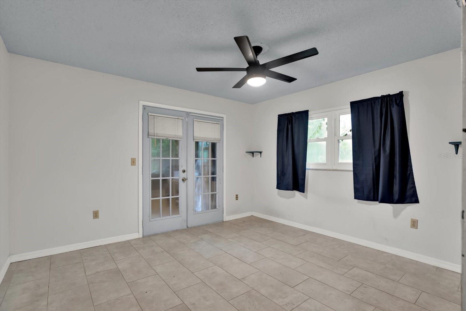 13100 WESTERN CIR