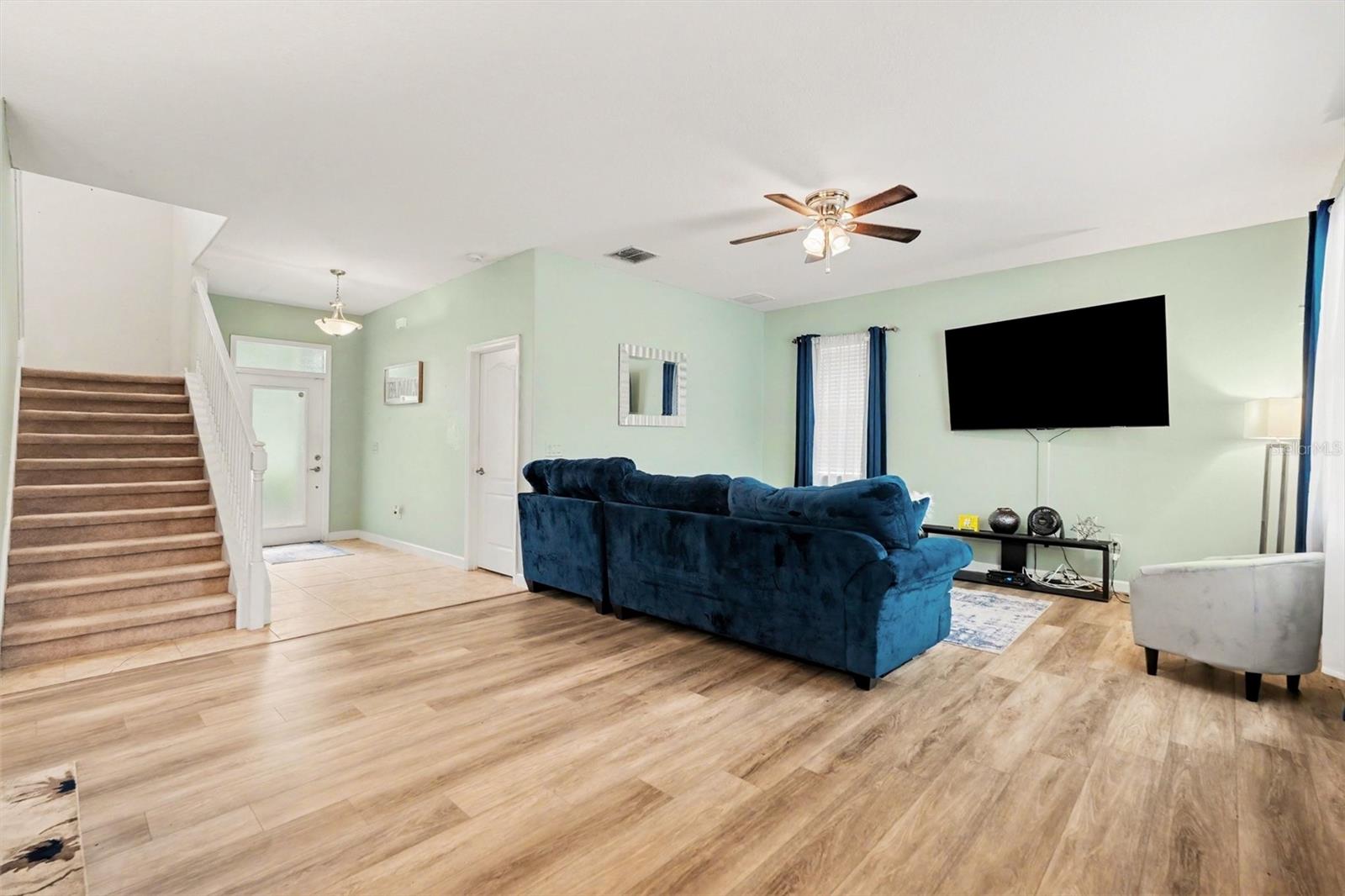 20443 AUTUMN FERN AVE