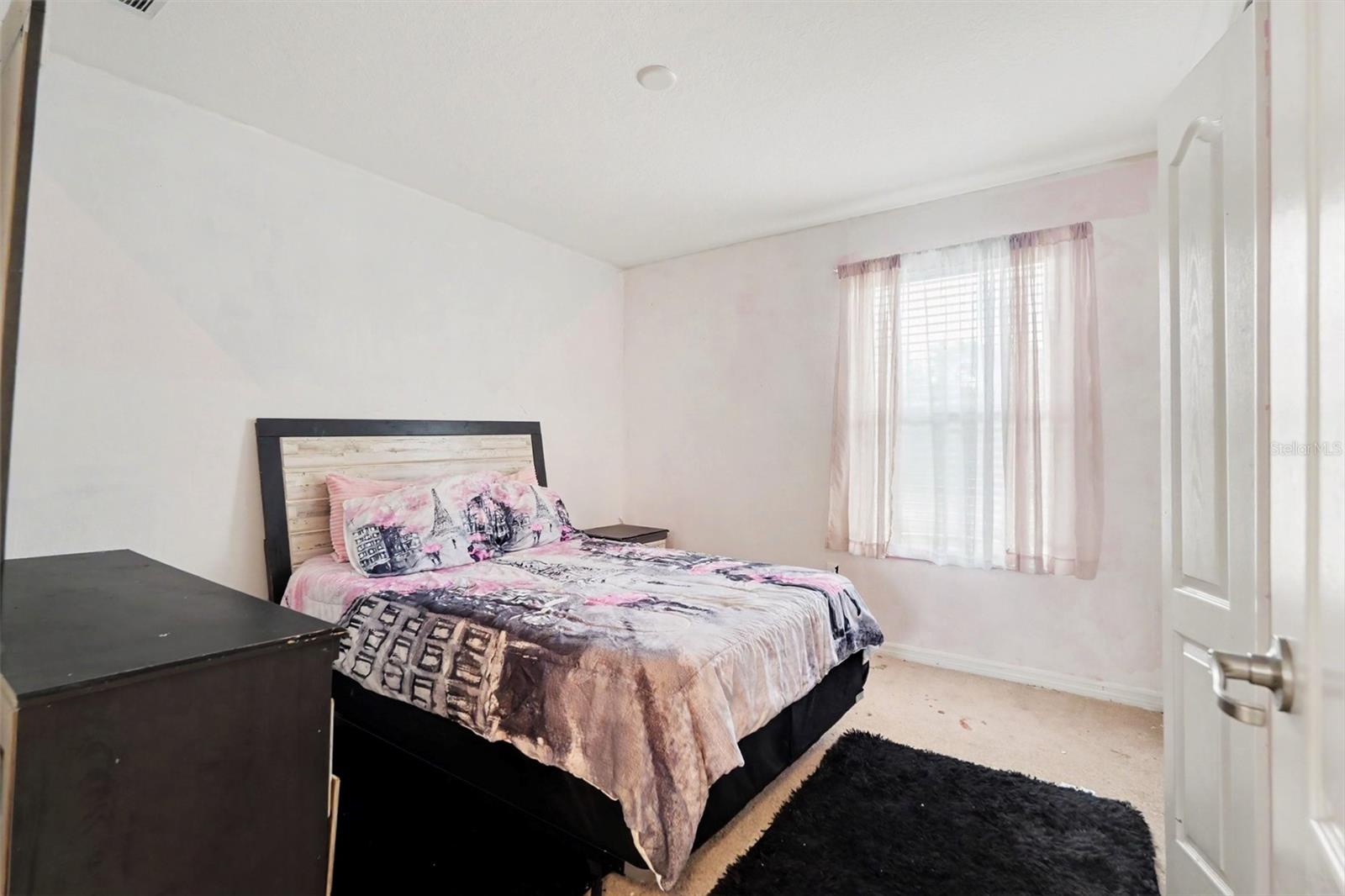 20443 AUTUMN FERN AVE