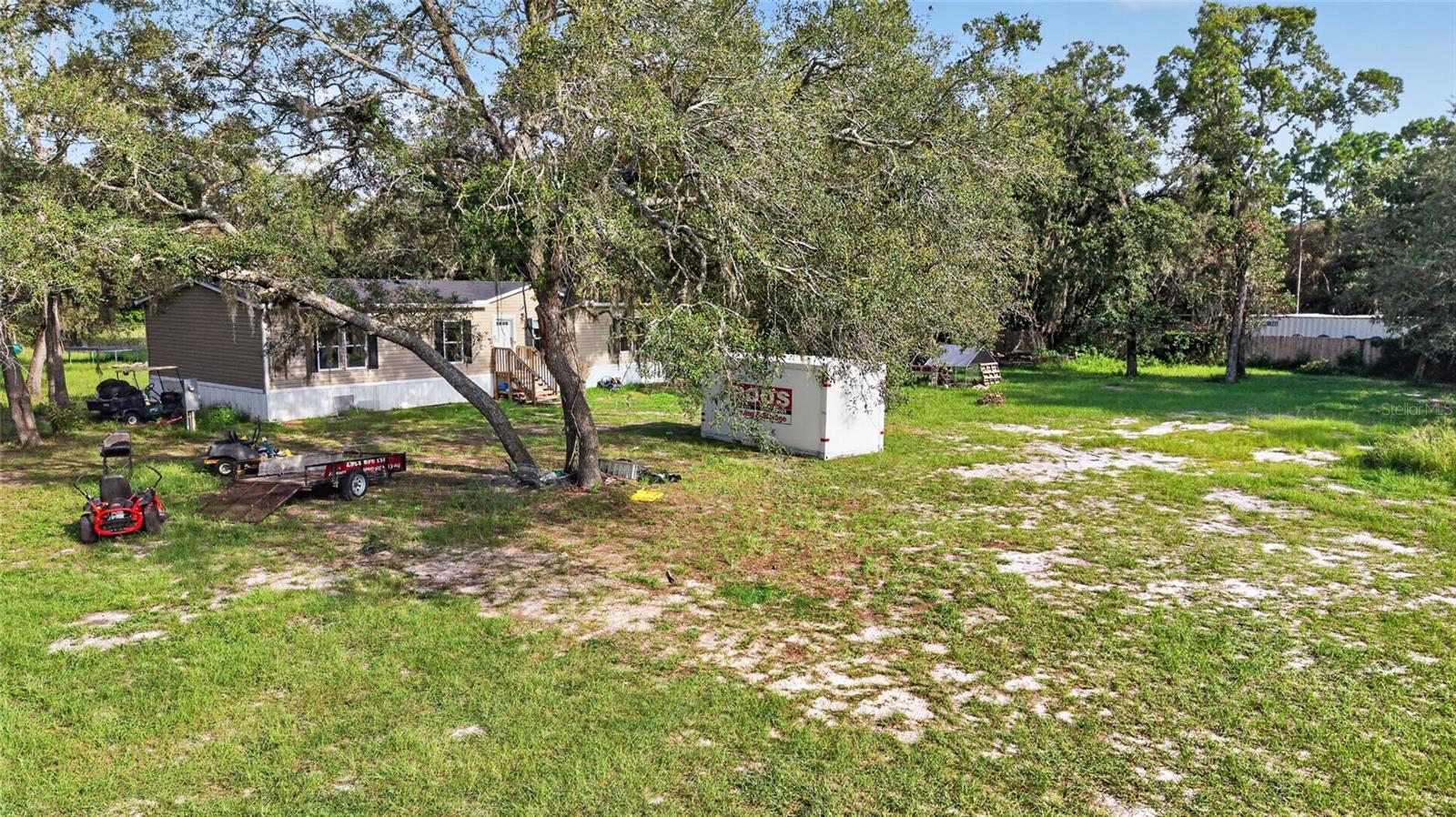 17538 EVELYN CT