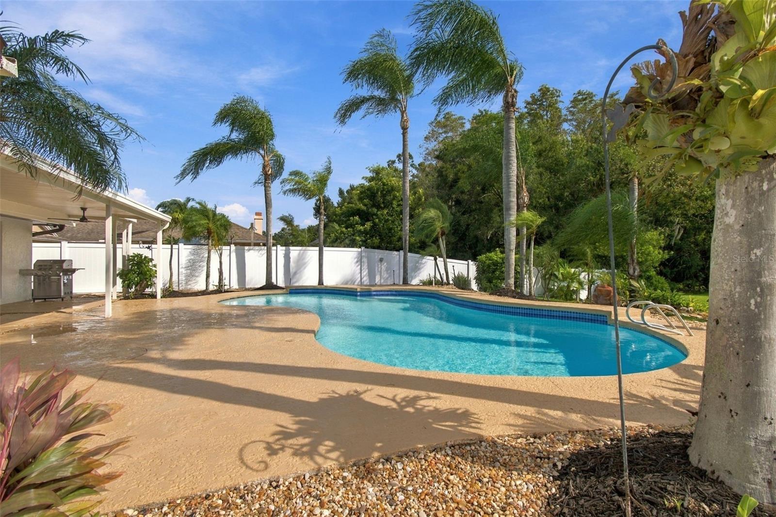 15113 ALEXIS DR