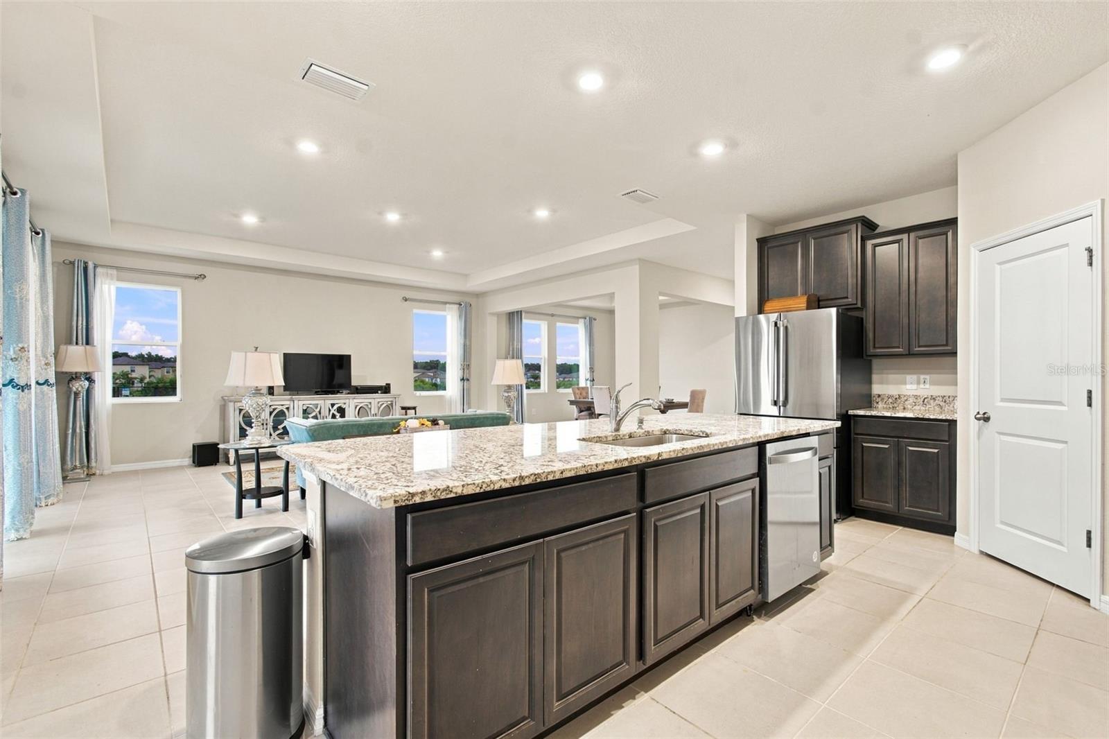 32337 CONCHSHELL SAIL ST