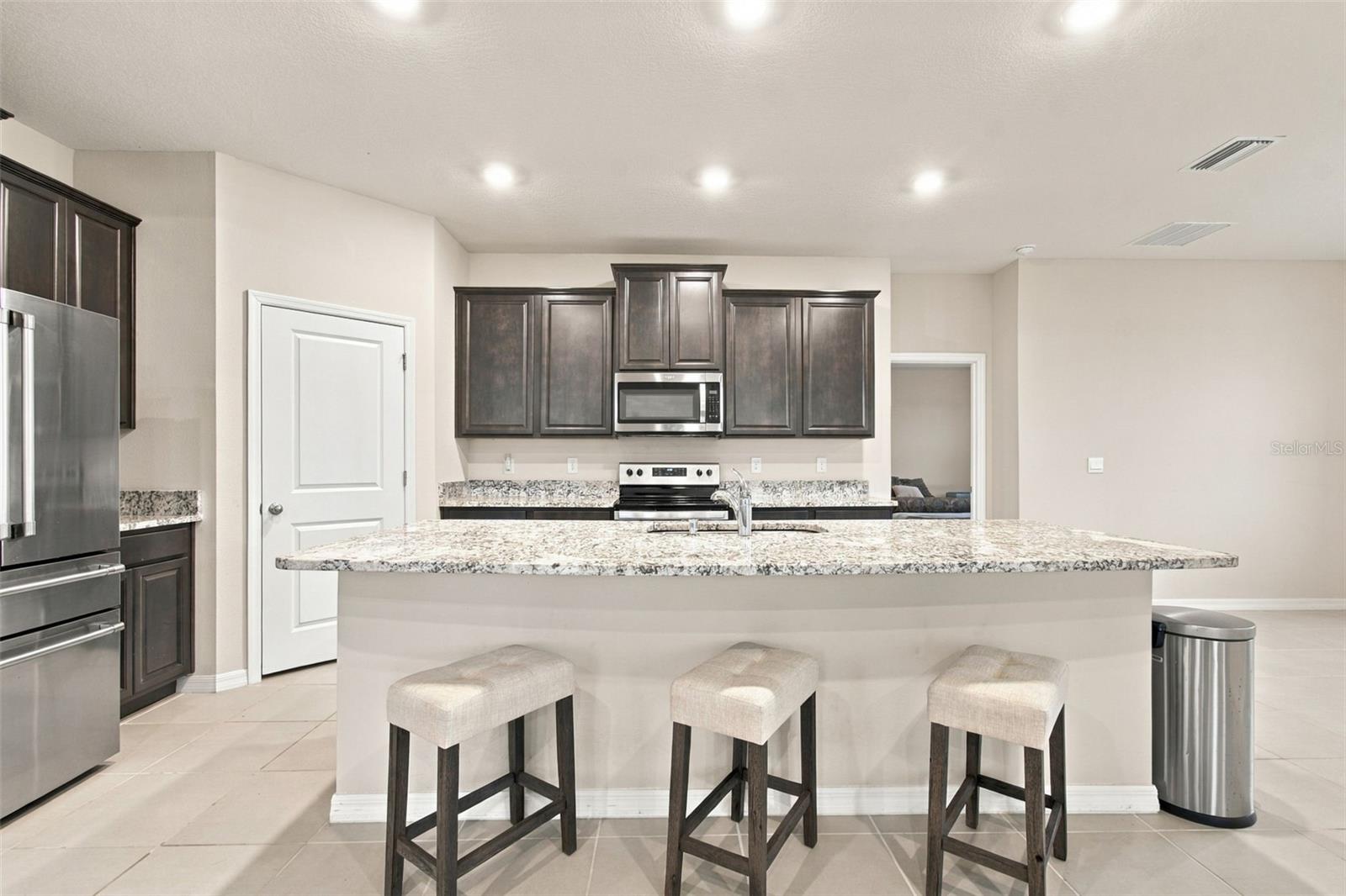 32337 CONCHSHELL SAIL ST