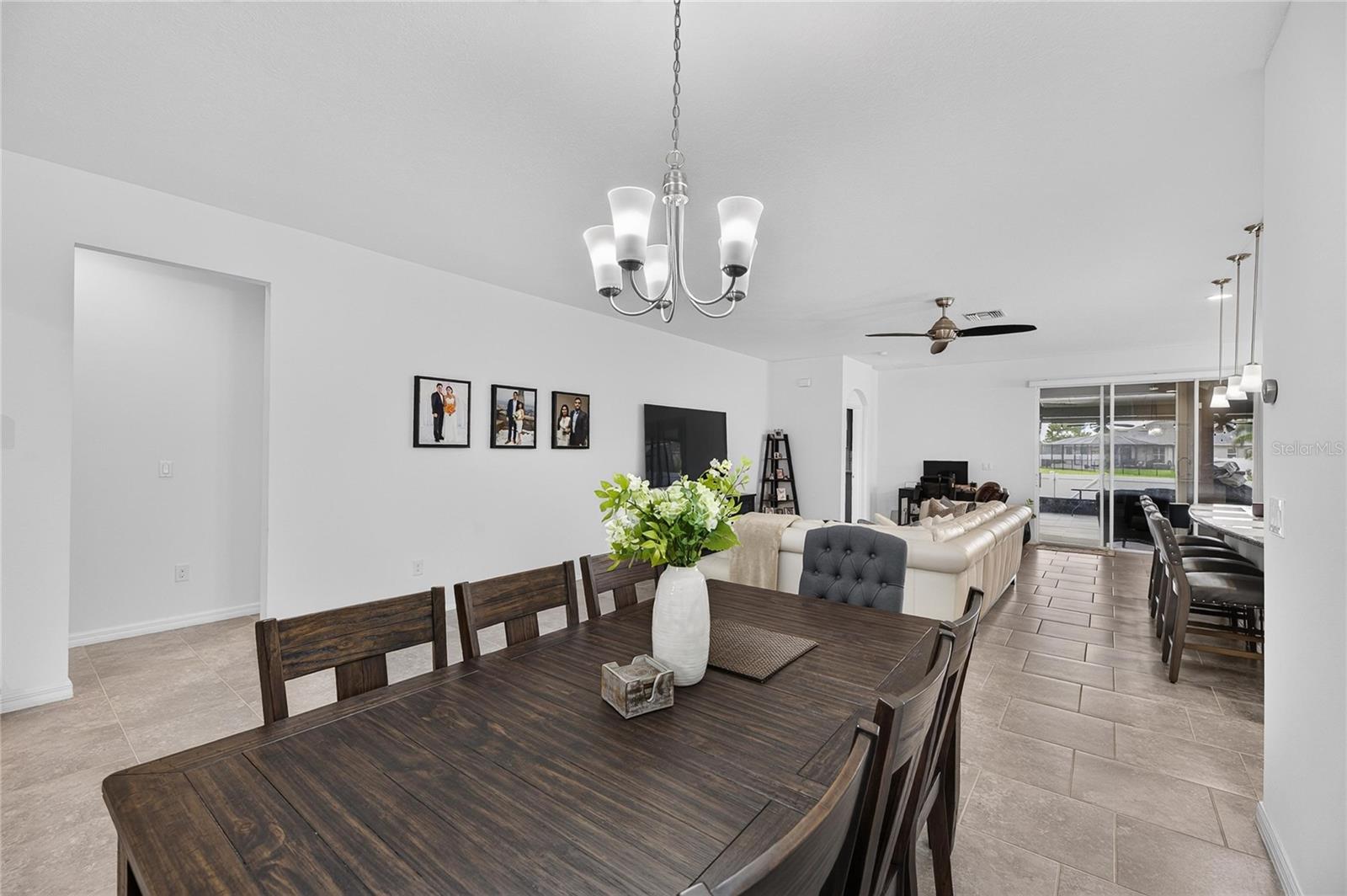 10619 SCENIC HOLLOW DR