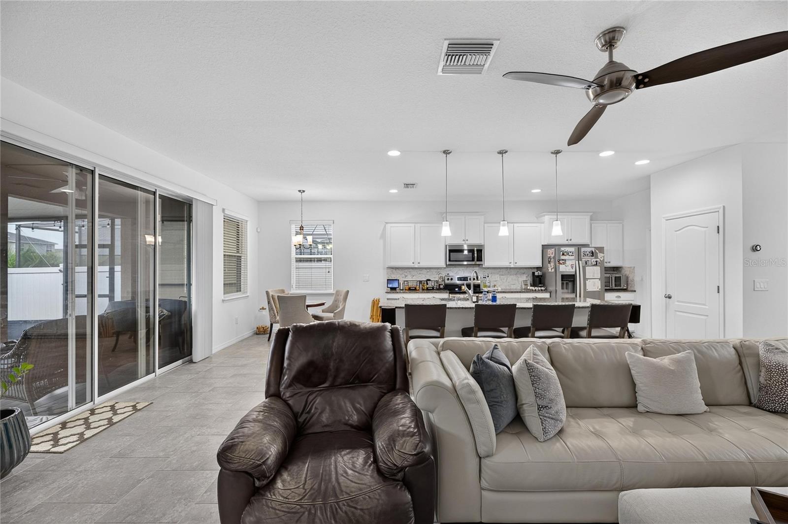 10619 SCENIC HOLLOW DR