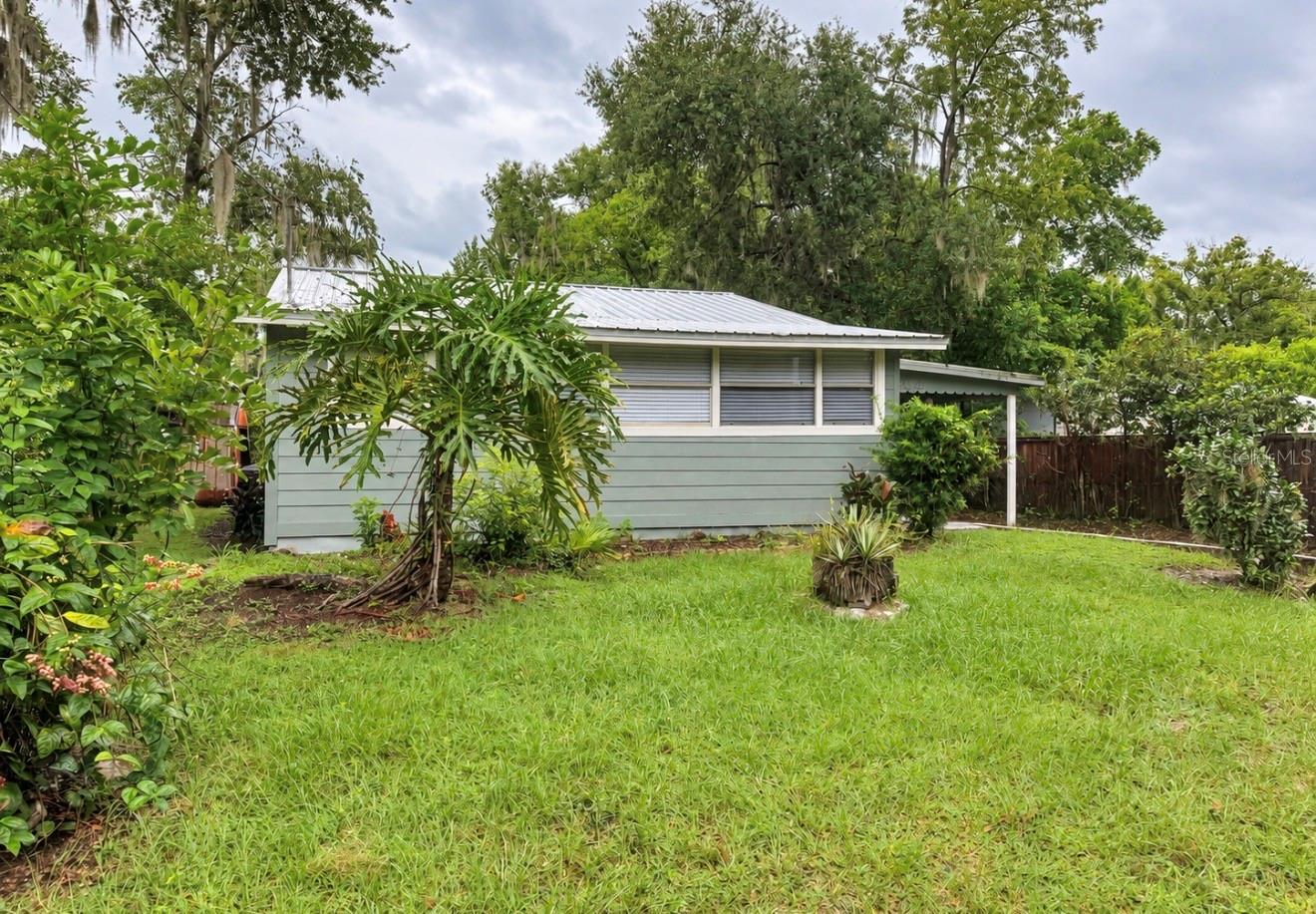 1204 N MORNINGSIDE DR