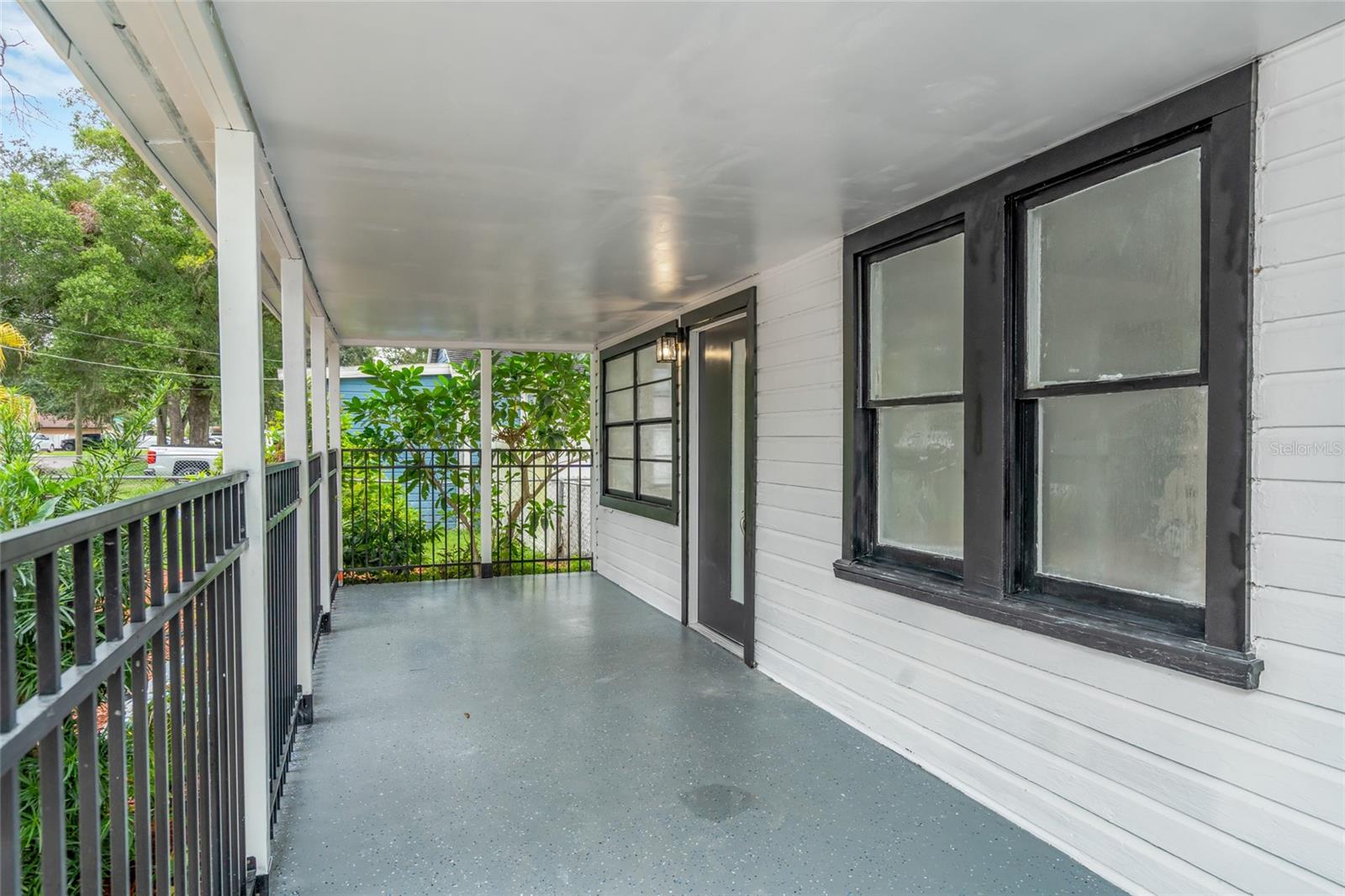 8021 N EDISON AVE
