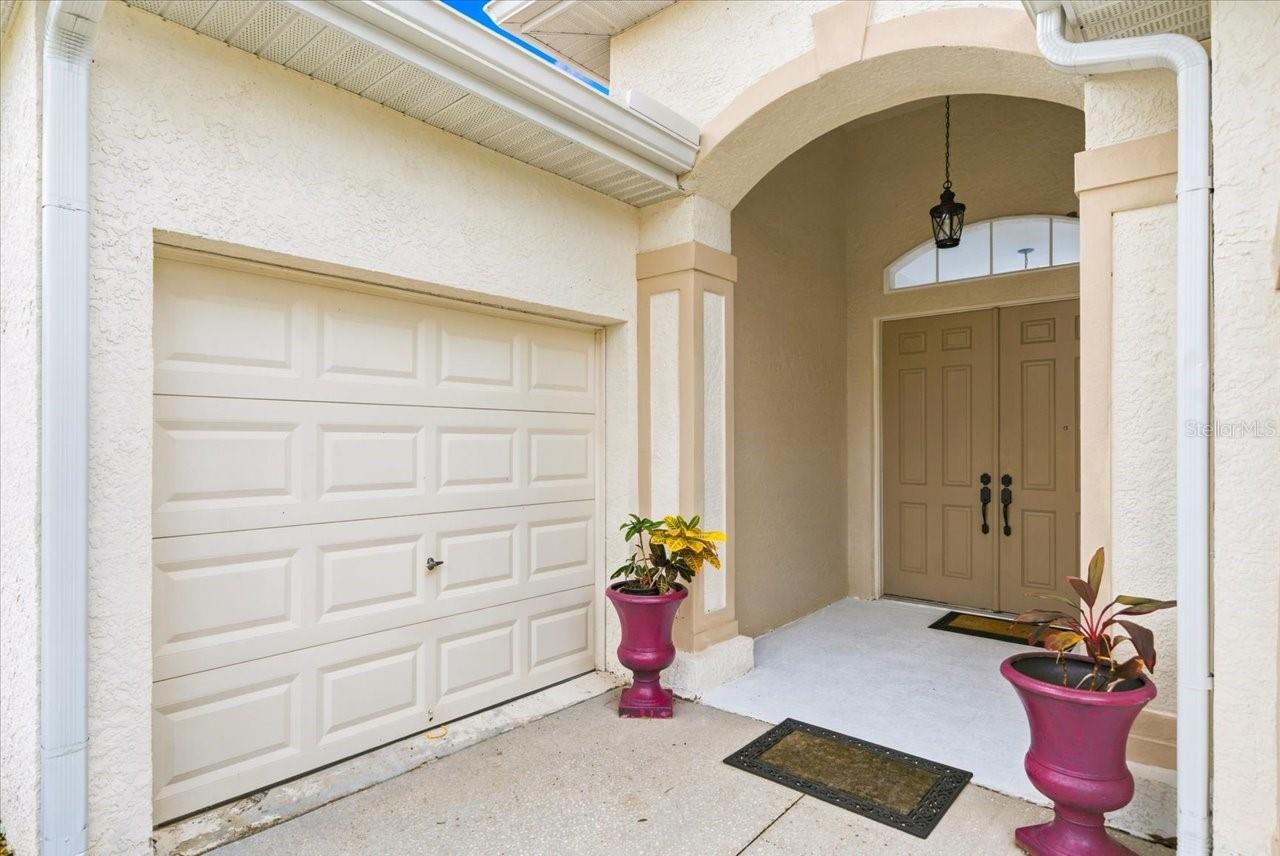 12220 WOODLANDS CIR