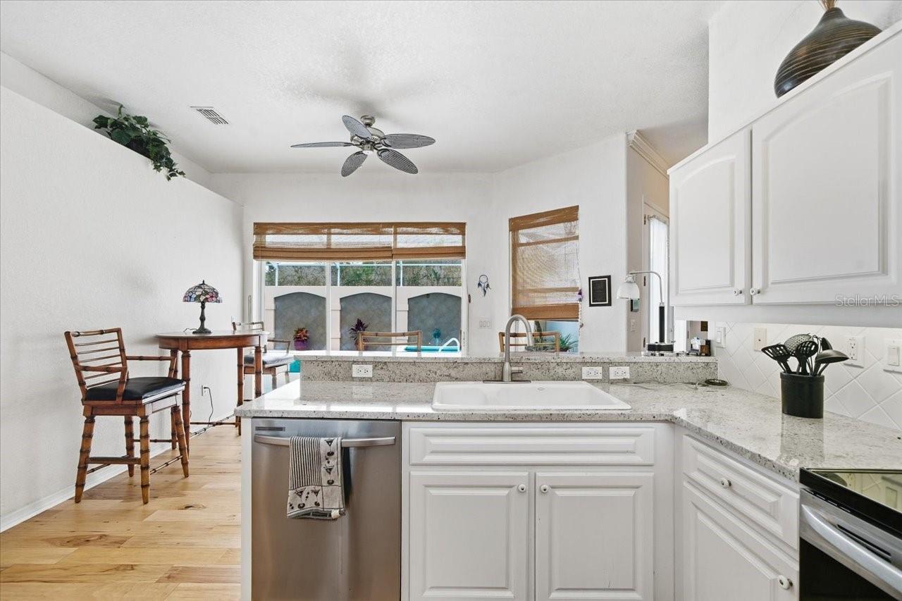 12220 WOODLANDS CIR
