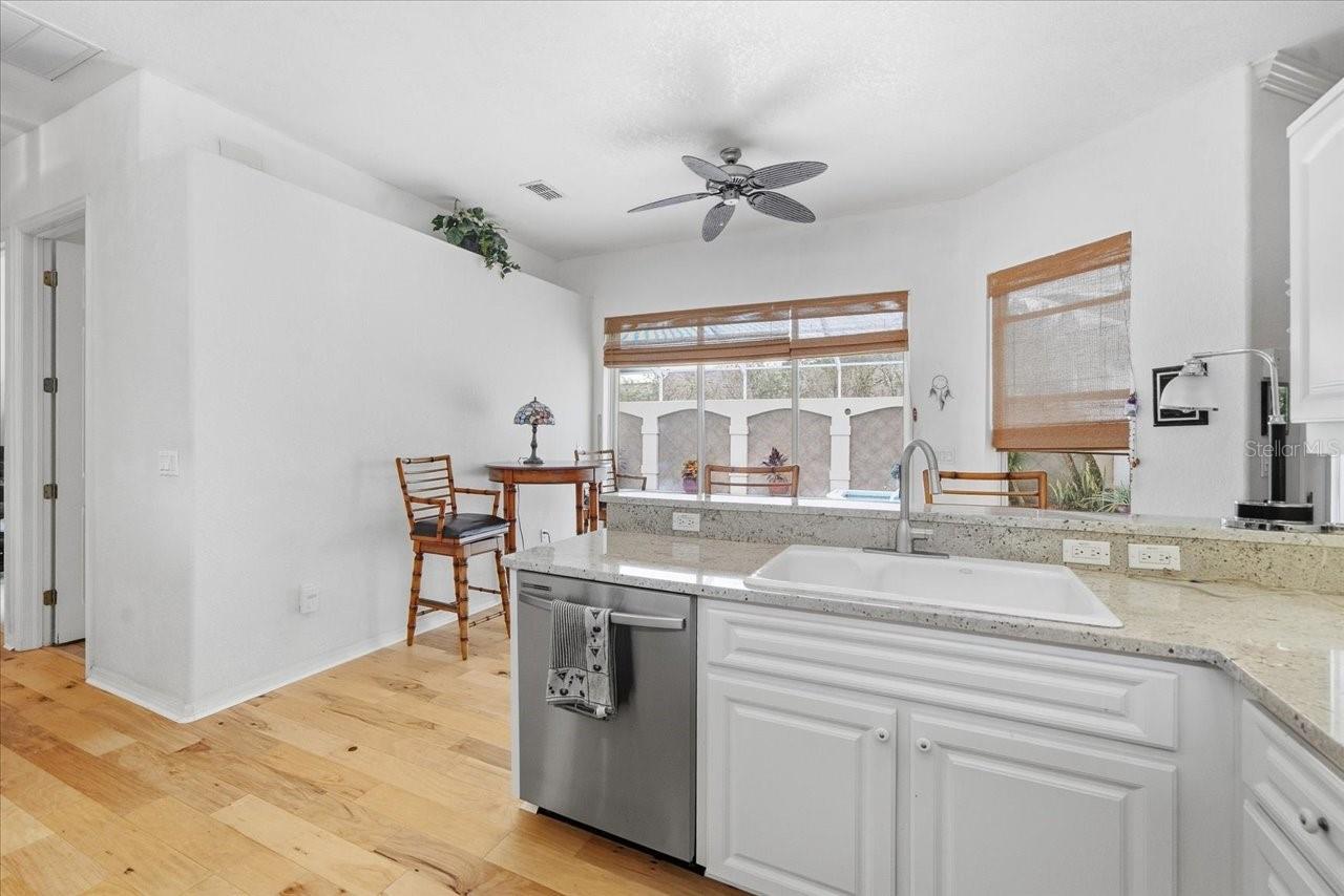 12220 WOODLANDS CIR