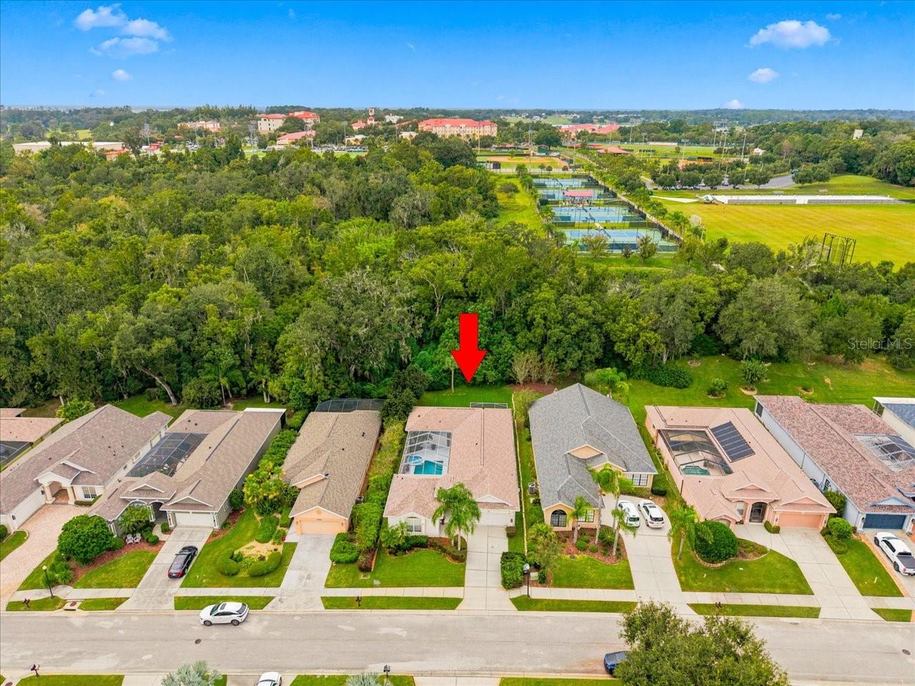 12220 WOODLANDS CIR