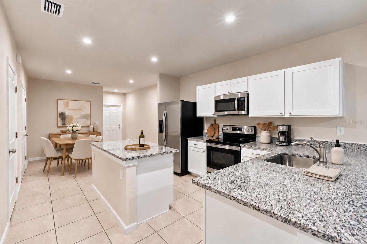 12309 GRIZZLY LN