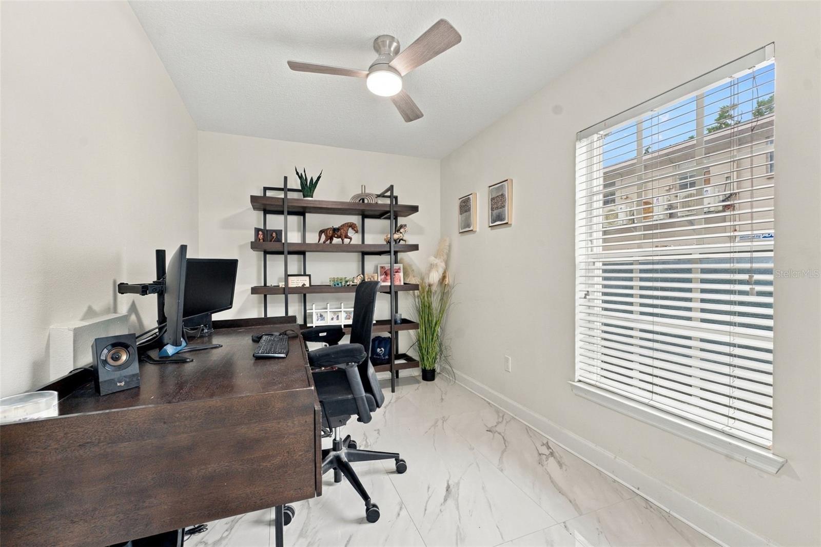 3111 W DE LEON ST #9