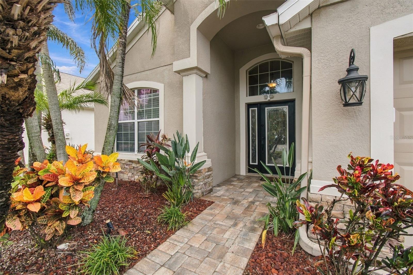 11009 ROCKLEDGE VIEW DR