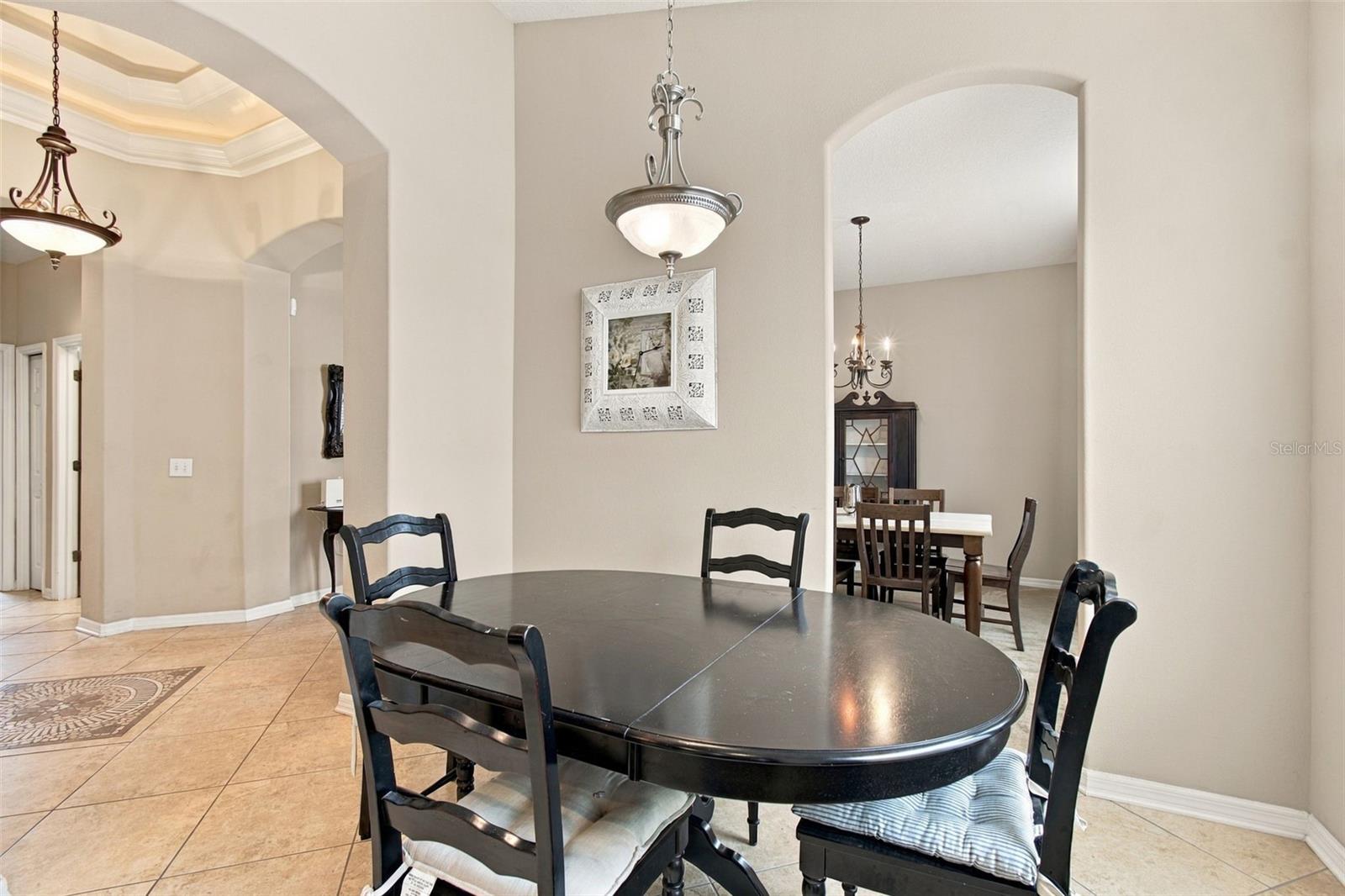 11009 ROCKLEDGE VIEW DR