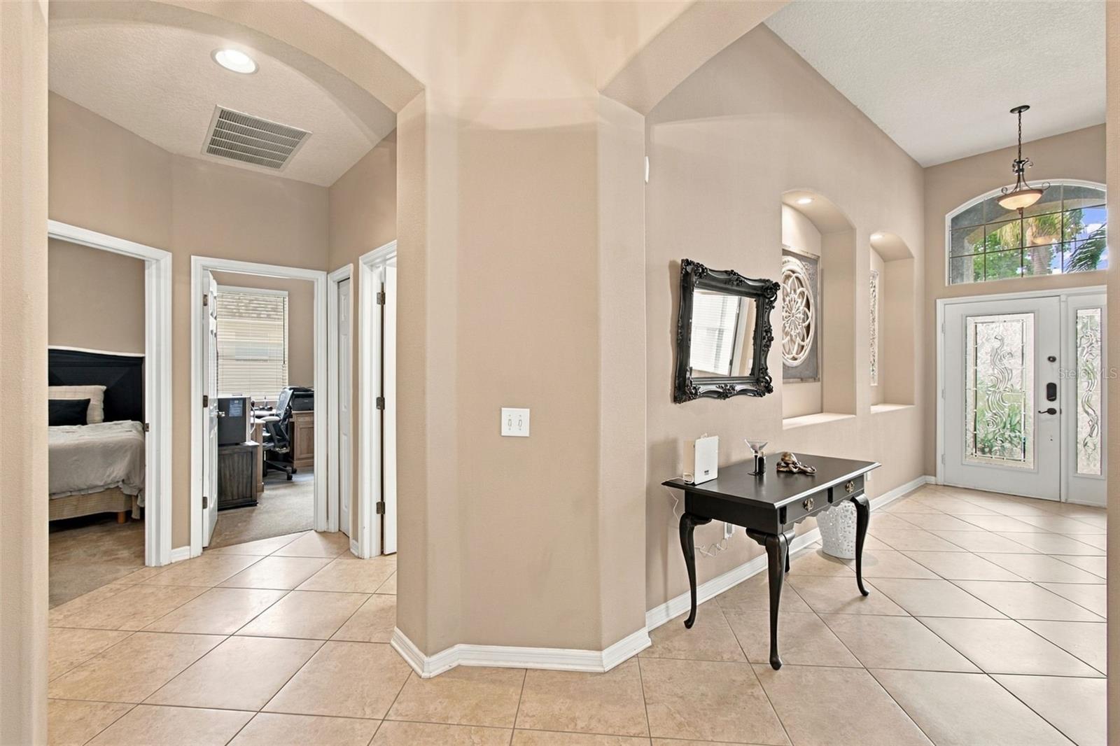 11009 ROCKLEDGE VIEW DR