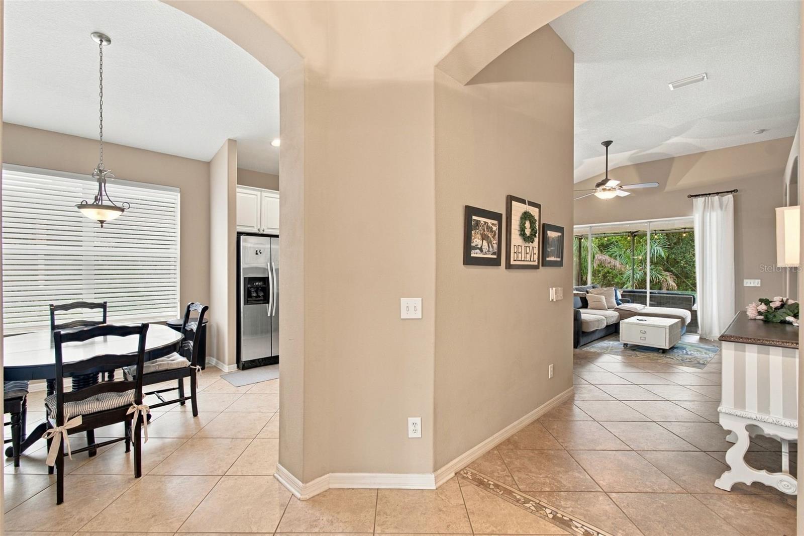 11009 ROCKLEDGE VIEW DR