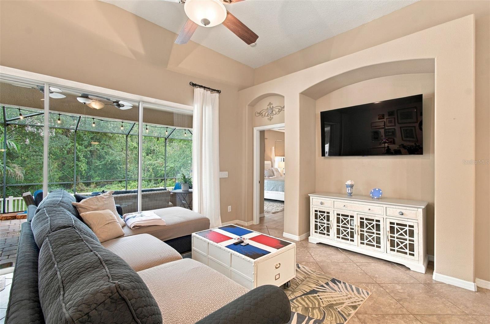 11009 ROCKLEDGE VIEW DR