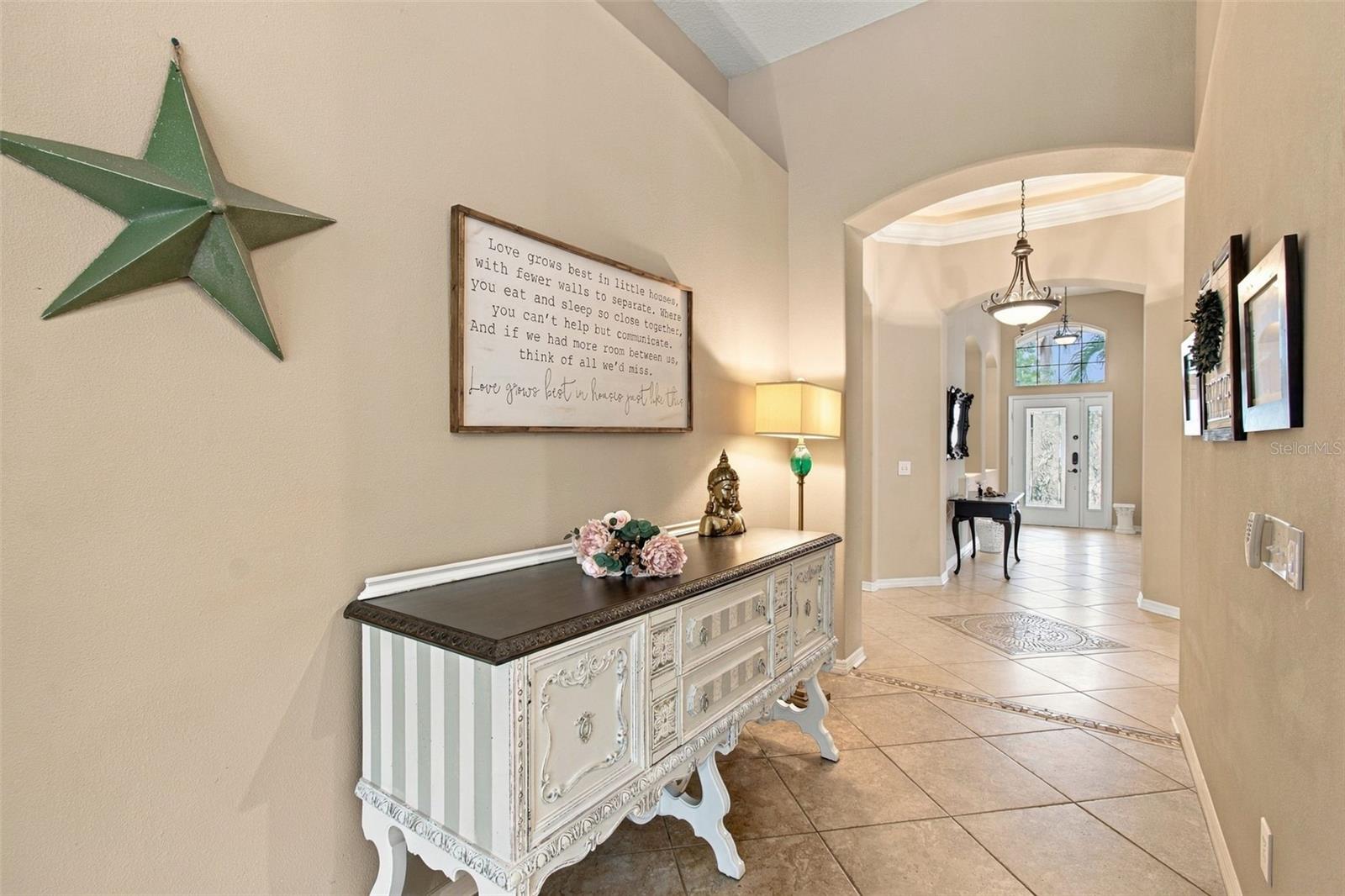 11009 ROCKLEDGE VIEW DR