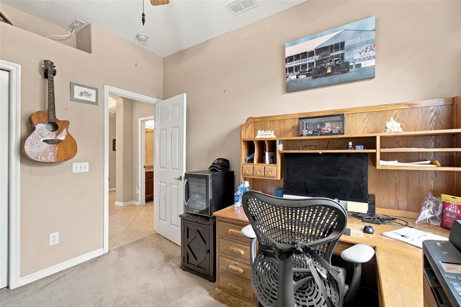 11009 ROCKLEDGE VIEW DR