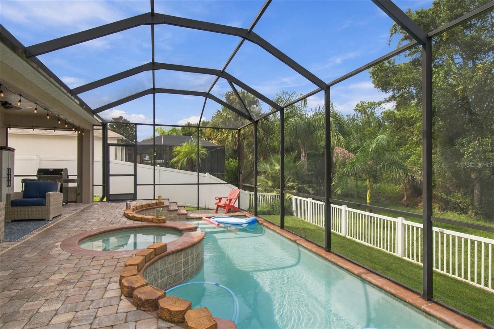 11009 ROCKLEDGE VIEW DR