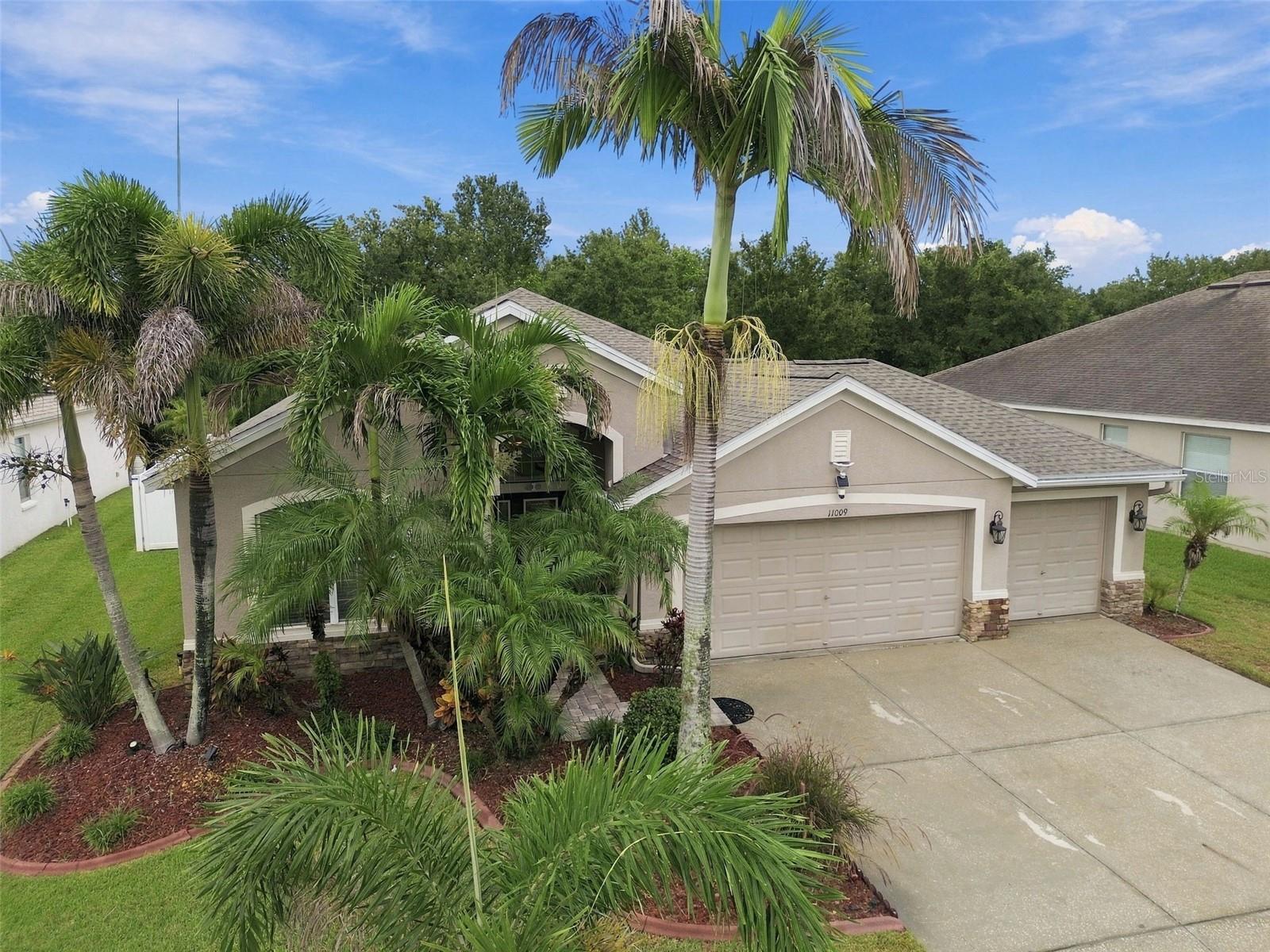 11009 ROCKLEDGE VIEW DR