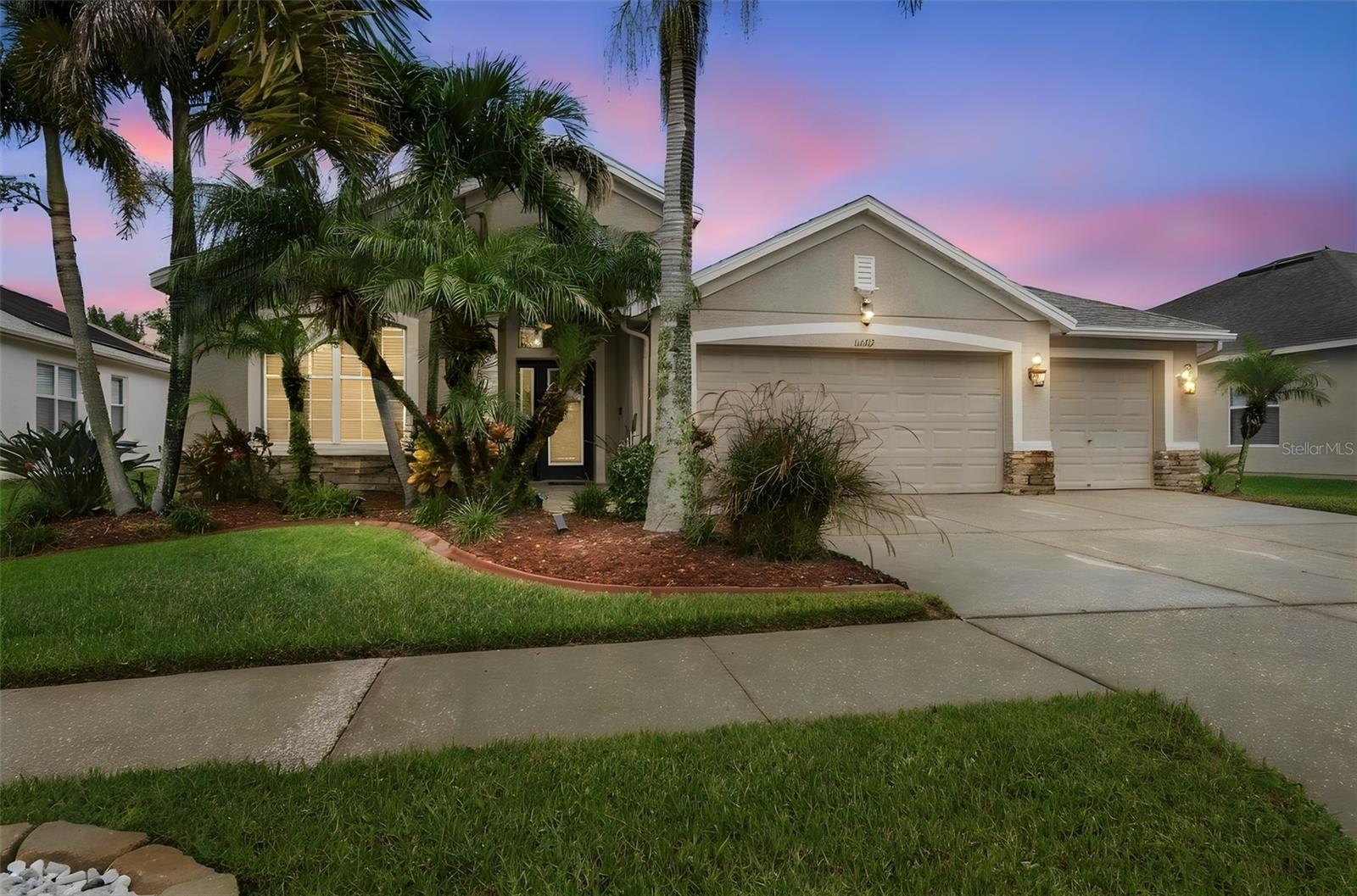 11009 ROCKLEDGE VIEW DR