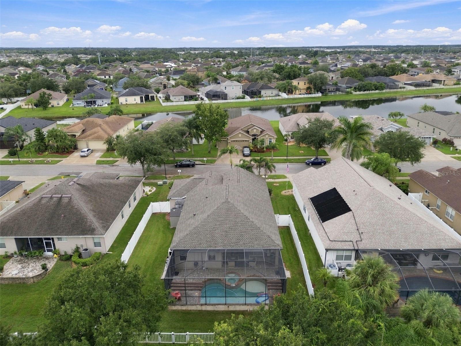 11009 ROCKLEDGE VIEW DR
