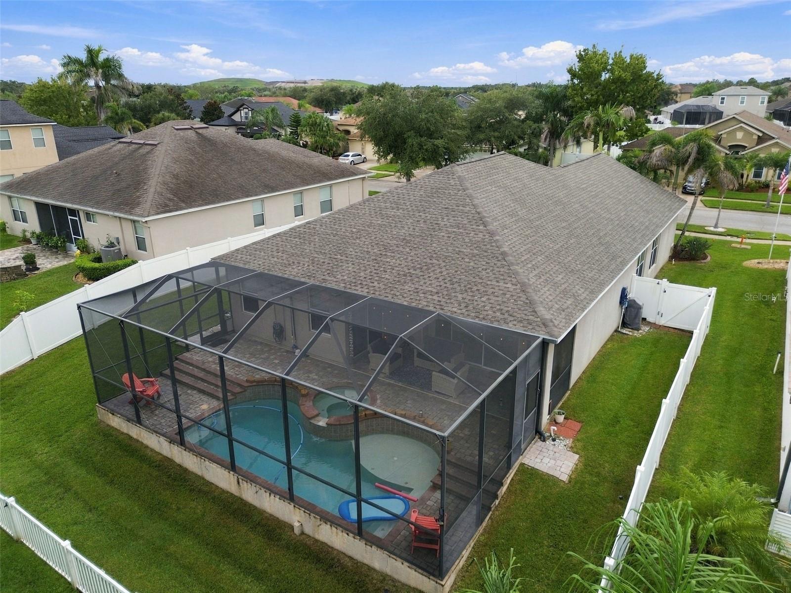 11009 ROCKLEDGE VIEW DR