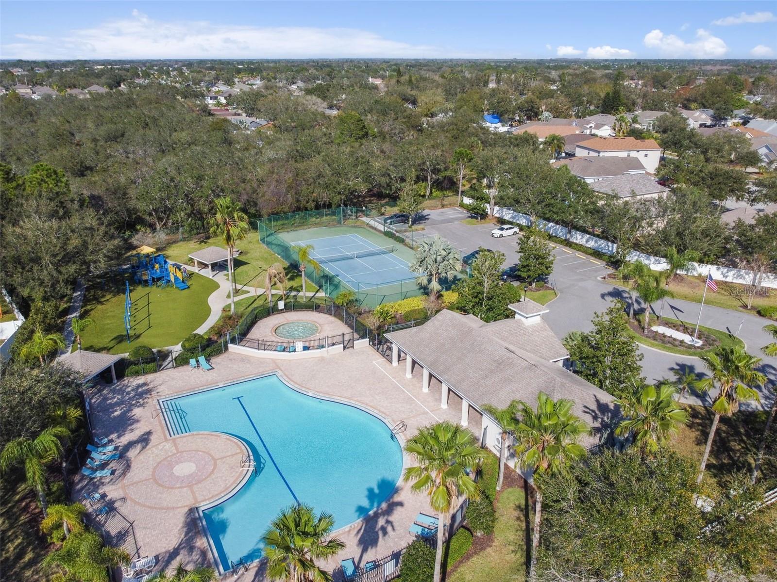 11009 ROCKLEDGE VIEW DR